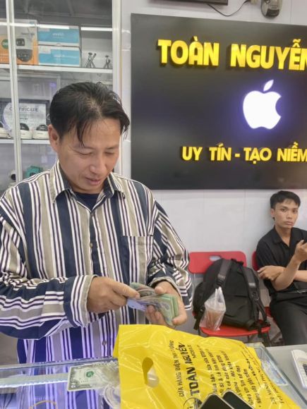 TOÀN NGUYỄN MOBILE